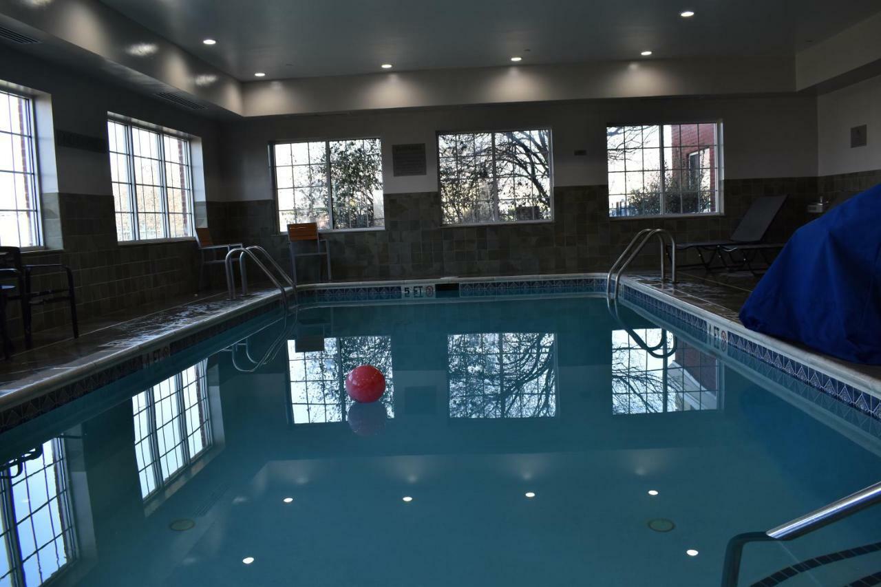 Country Inn & Suites By Radisson, Hagerstown, Md מראה חיצוני תמונה